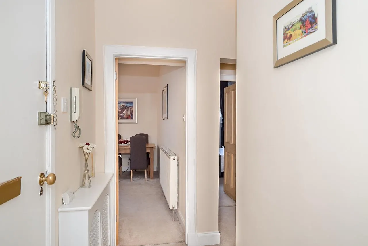 Castle Terrace Apartment